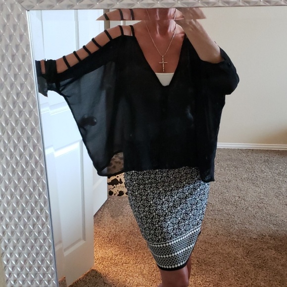 LF sheer ladder top - Picture 2 of 8